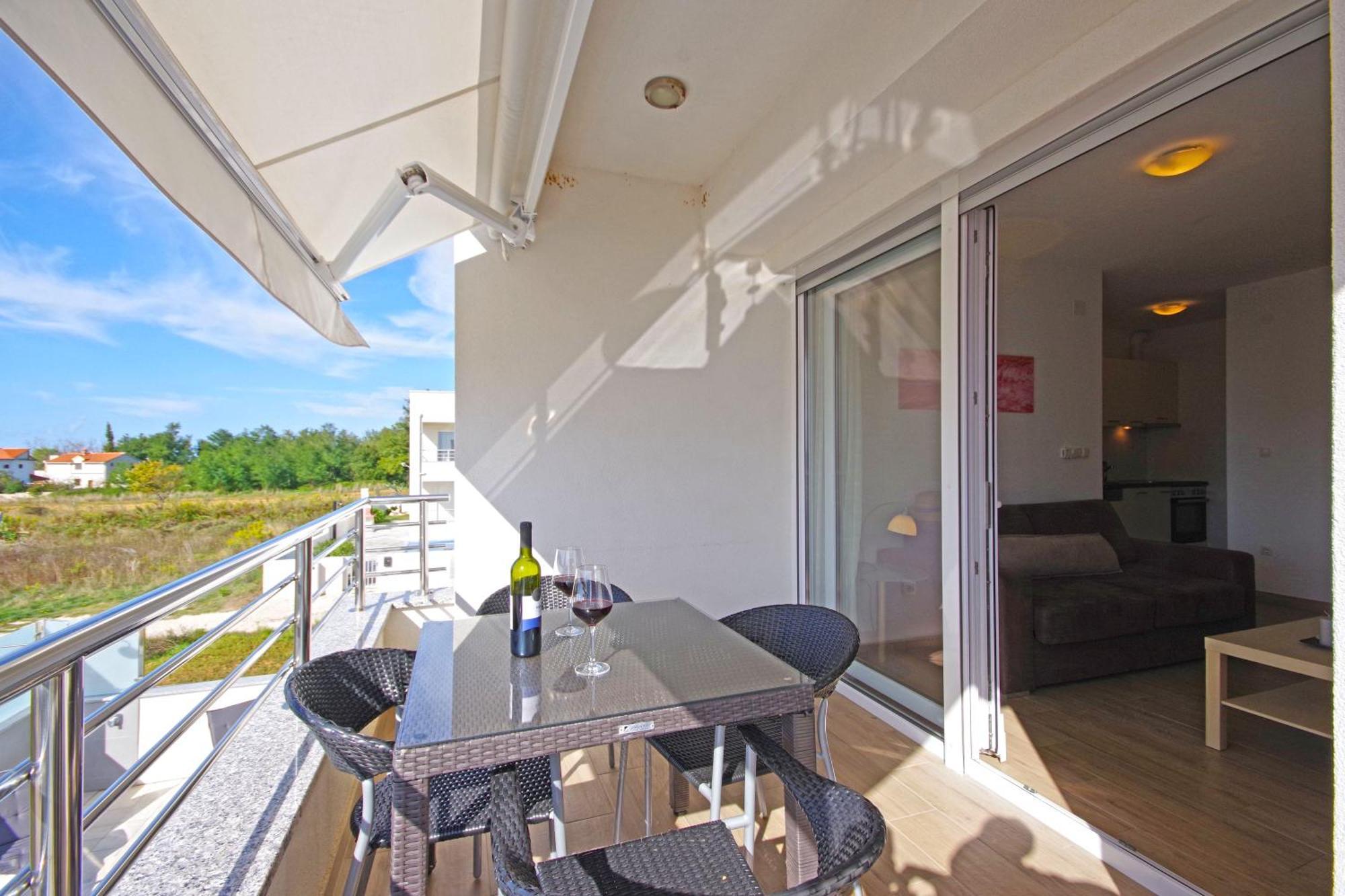 Apartment Laura Privlaka  Exteriör bild