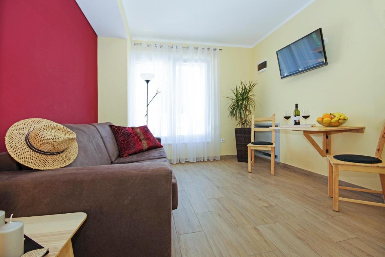 Apartment Laura Privlaka  Exteriör bild