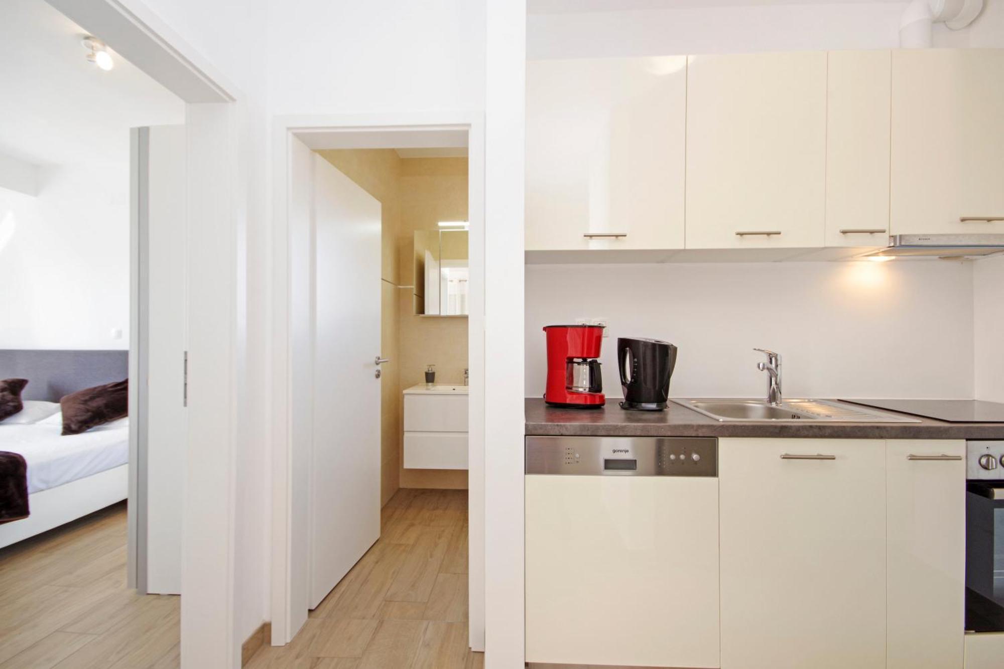 Apartment Laura Privlaka  Exteriör bild